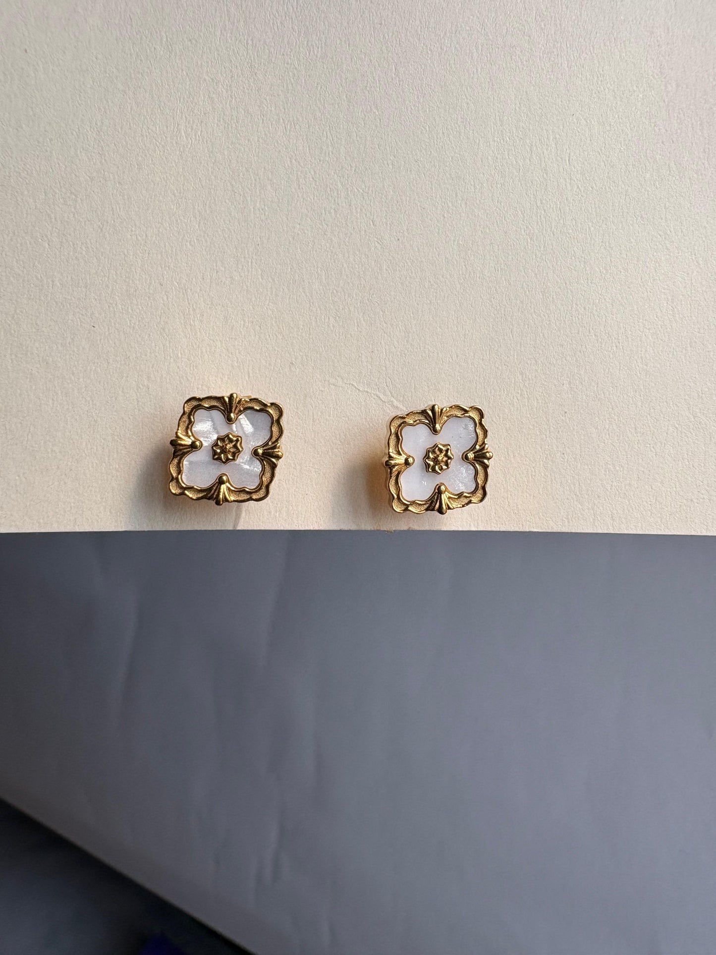 Minimal Stud Earrings