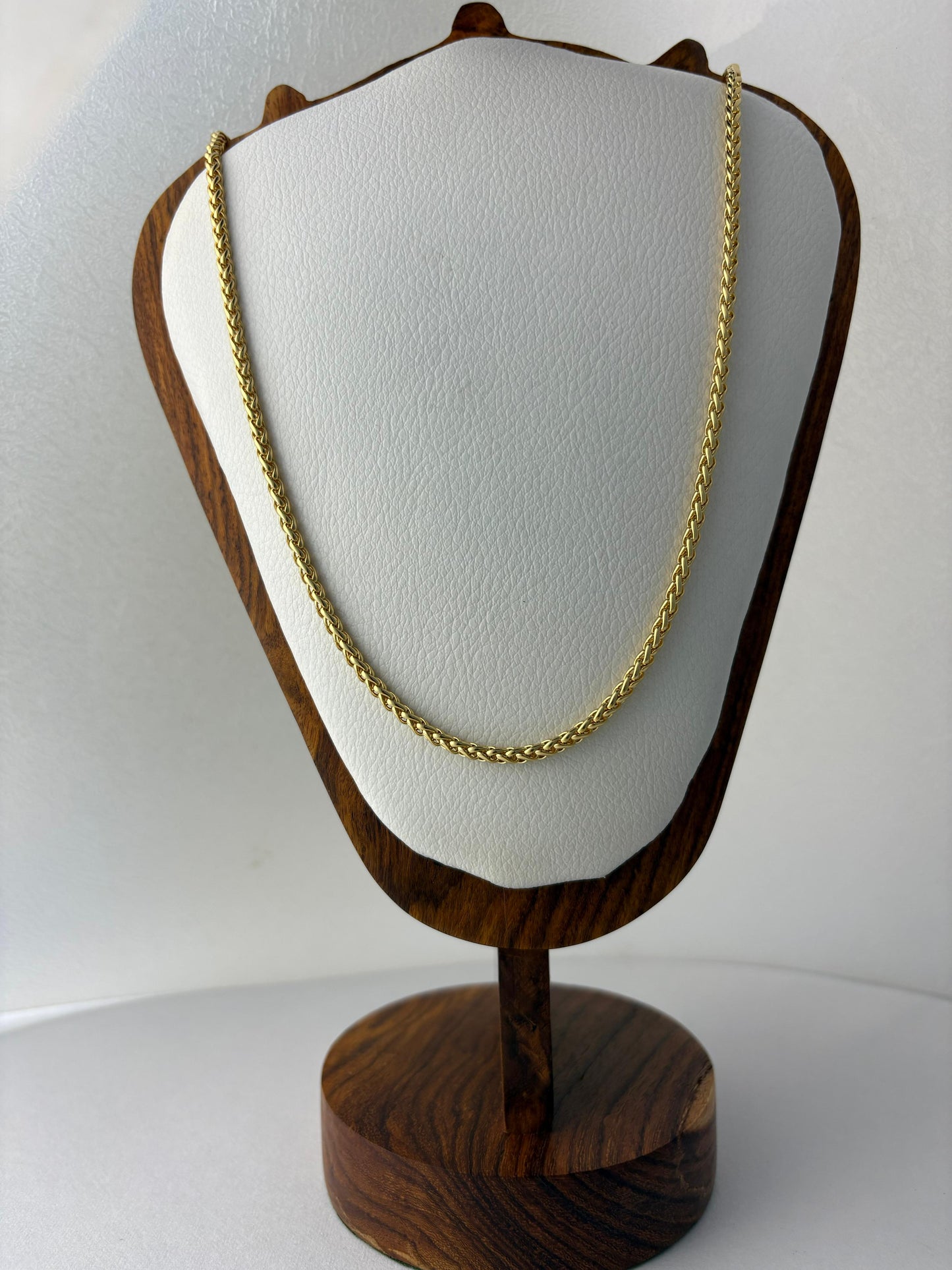 Royal Twist Chain