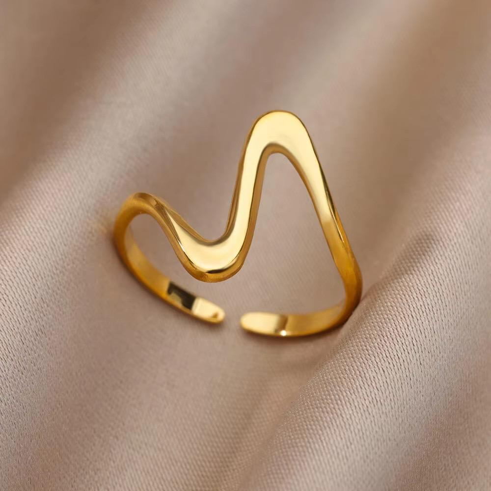 Aura Curve Open Ring