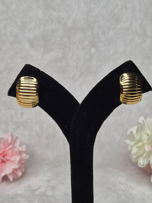 Anti Tarnish Gold Semi Earings