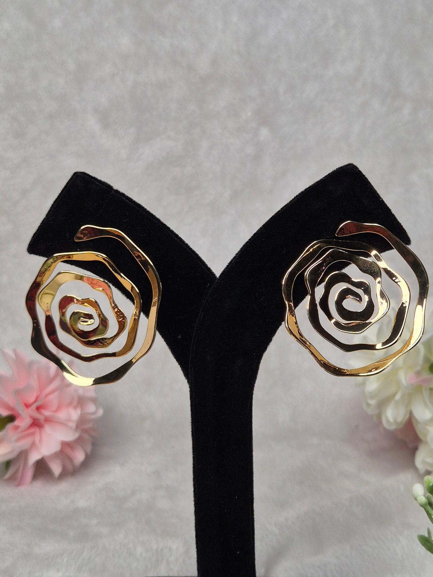 Anti Tarnish Gold Spiral Earings