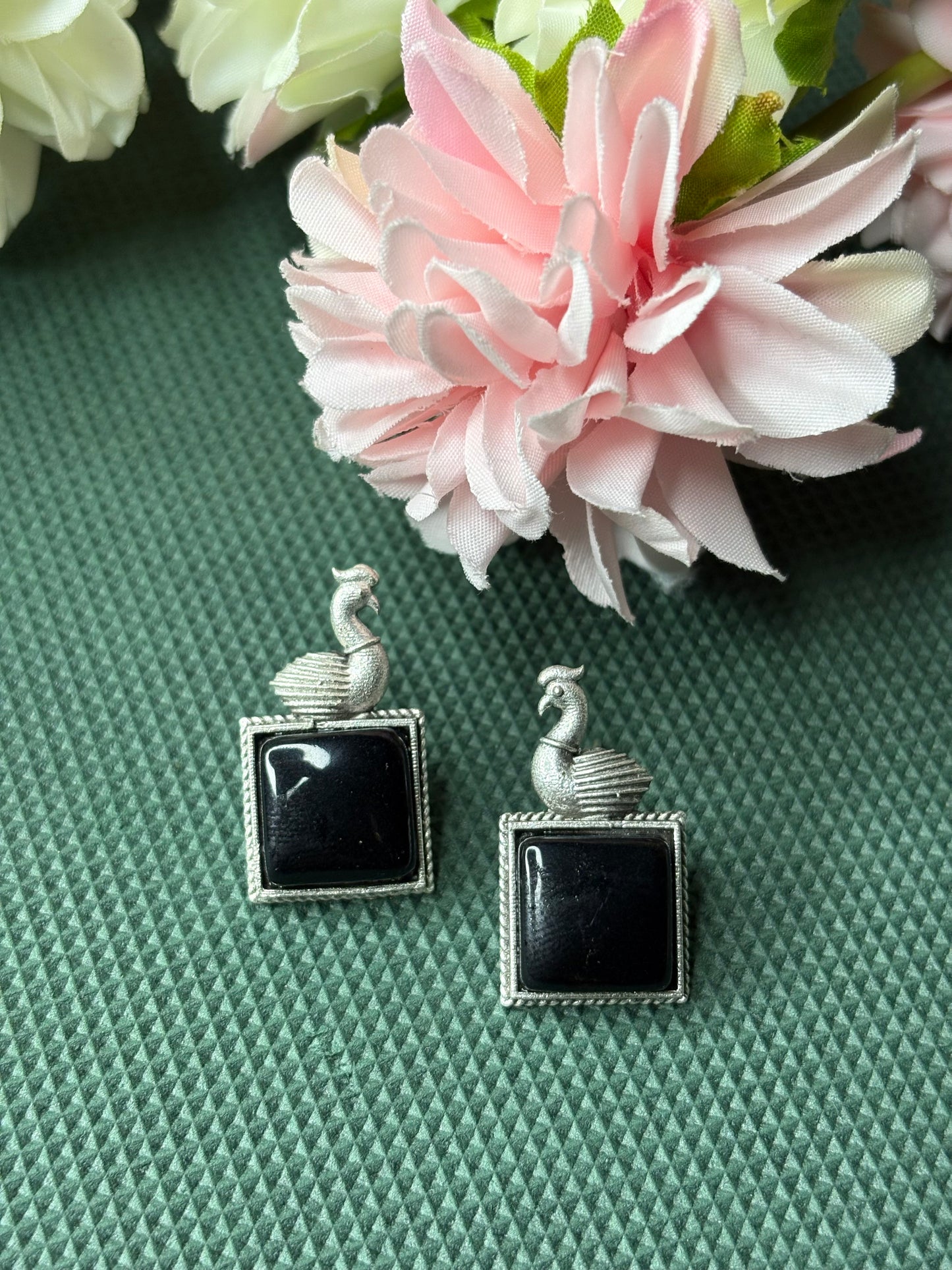 Swan Monalisa Stone Earrings