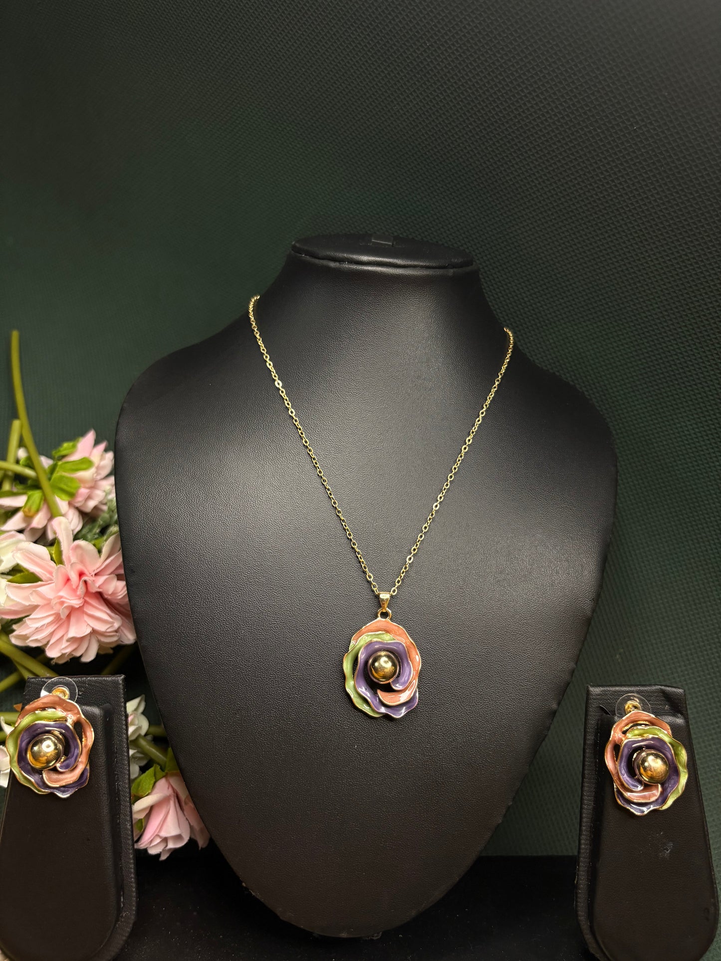 Multicolour Petals Pendant Set: