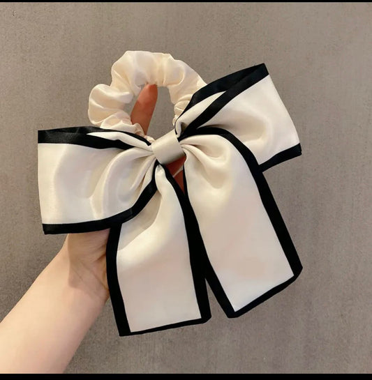 Elegant Satin Black Bow Hair Clip