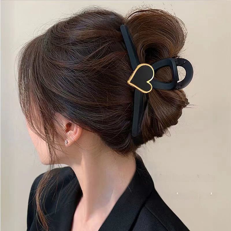 Heart-Accent Matte Black Claw Clip