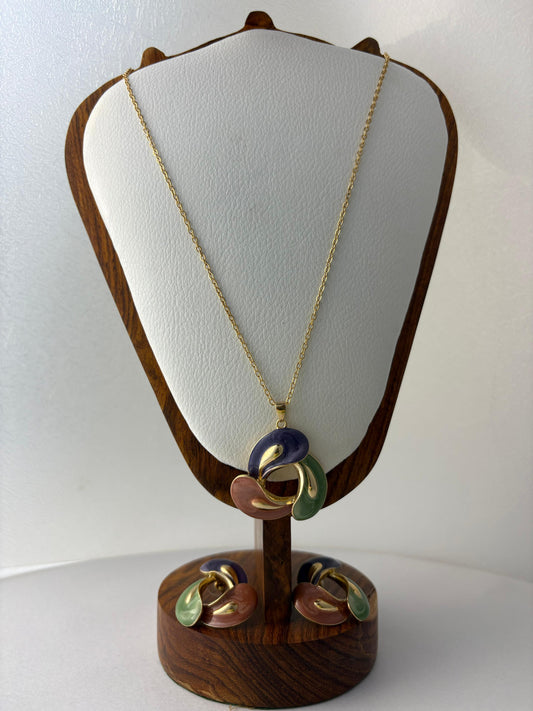 Anti Tarnish Multicolour Pendant Set