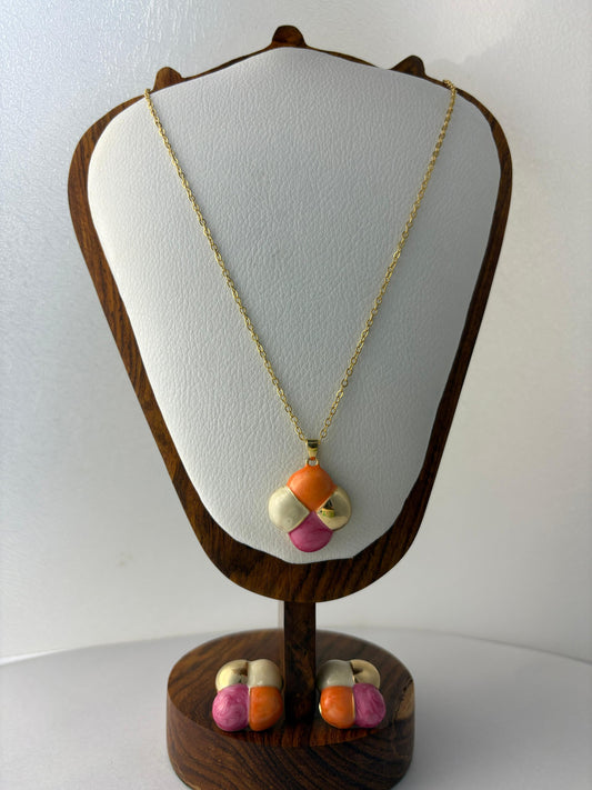 Multicolour Pendant Set