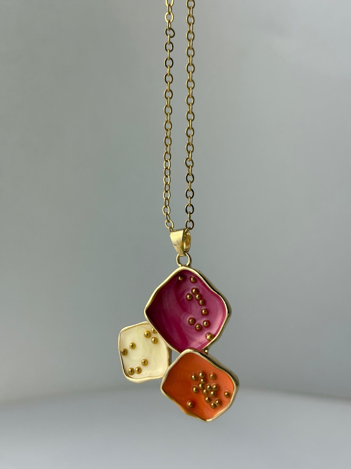 Anti Tarnish Multicolour Pendant Set