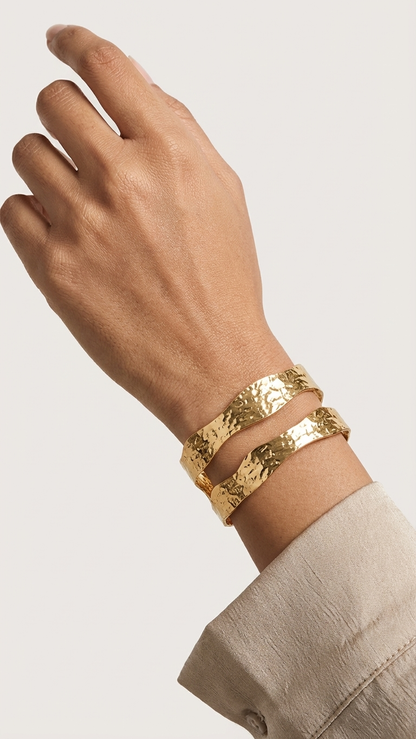Luna Wave Gold Bracelet
