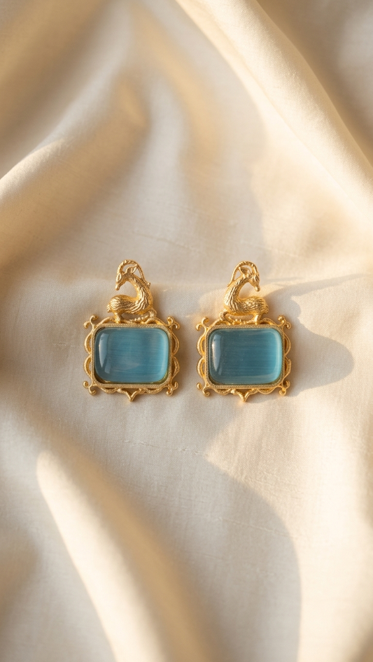 Dual Tone Brass Monalisa Stone Studs